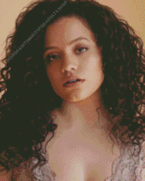 Sarah Jeffery With Curly Hair Diamond Painting