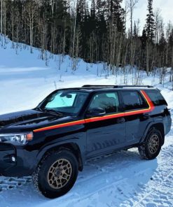 Toyota 4Runner in Snow Diamond Painting