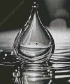 Black Water Drop Reflection Diamond Painting