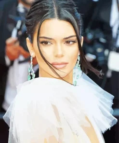 Kendall Jenner Diamond Painting